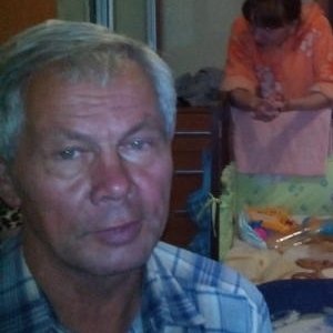 АНАТОЛИЙ БУЛАНОВ, 72 года